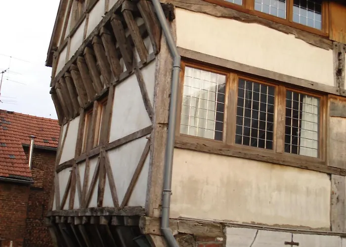Aparthotel De Beek Anno 1410 Sint-Truiden photo