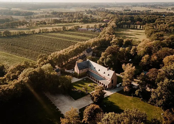 Priorij Corsendonk Hotel Oud-Turnhout photo