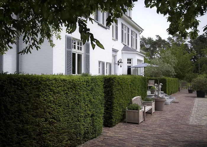 The Guest Bed & Breakfast Balen photo
